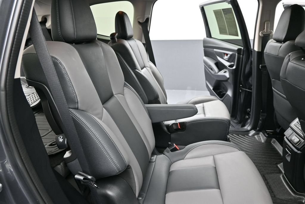 Used 2022 Gray Subaru Onyx Edition image 29