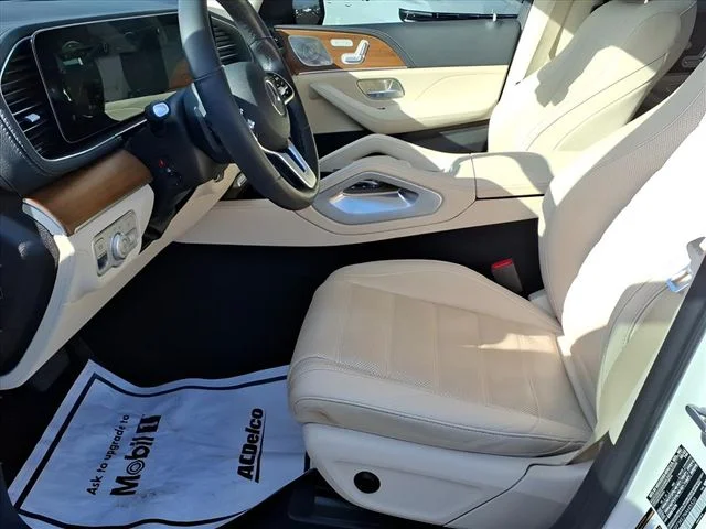 Used 2022 White Mercedes-Benz GLS 450 image 17