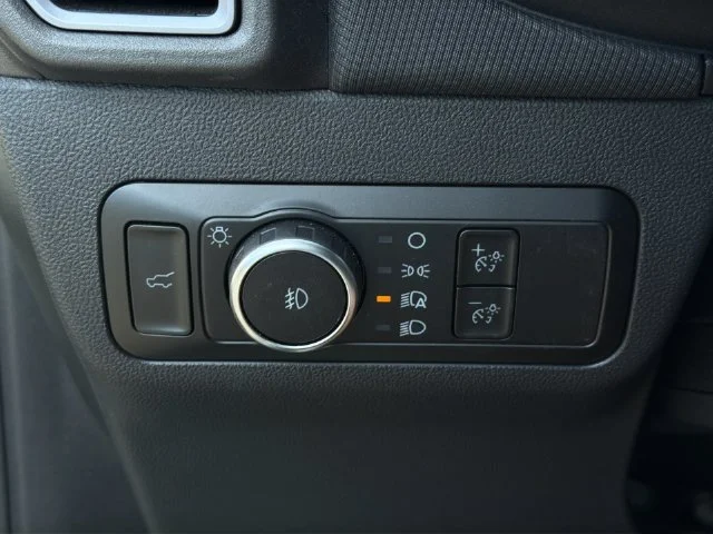 Used 2025 Beige Ford Outer Banks image 31