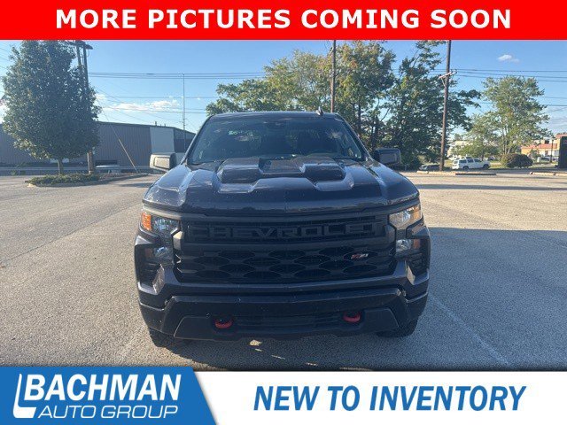 2022 Chevrolet Silverado 1500 Custom Trail Boss photo 2