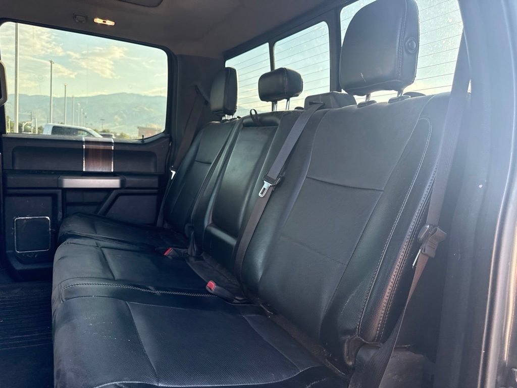 Used 2015  Ford  image 17