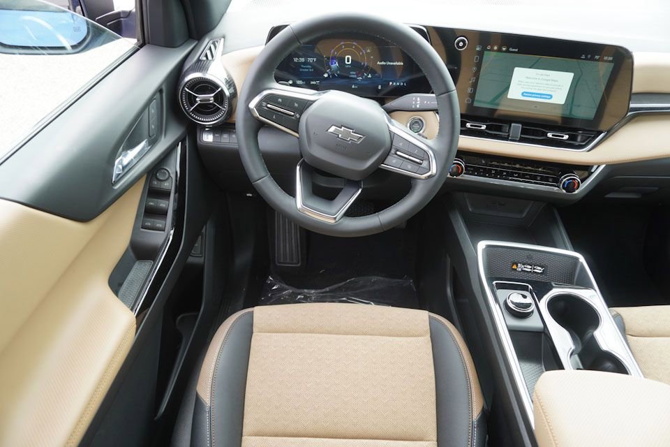 New 2025 Reef Blue Metallic Chevrolet ACTIV image 12