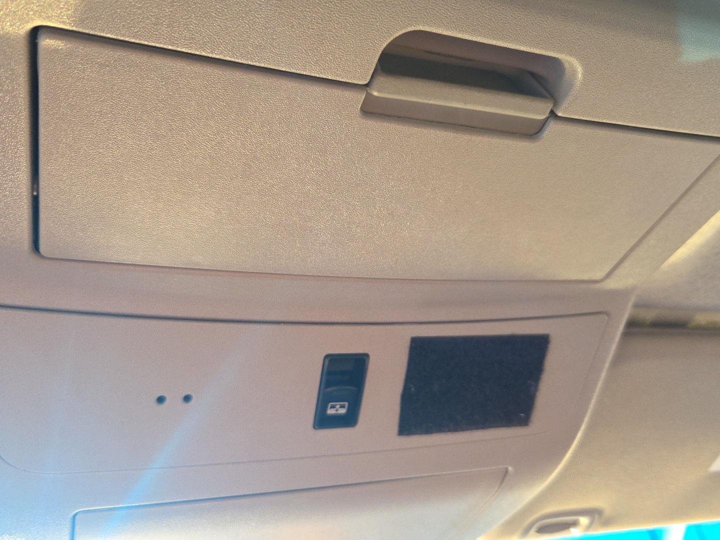 Used 2015 Gun Metallic Nissan SV image 19