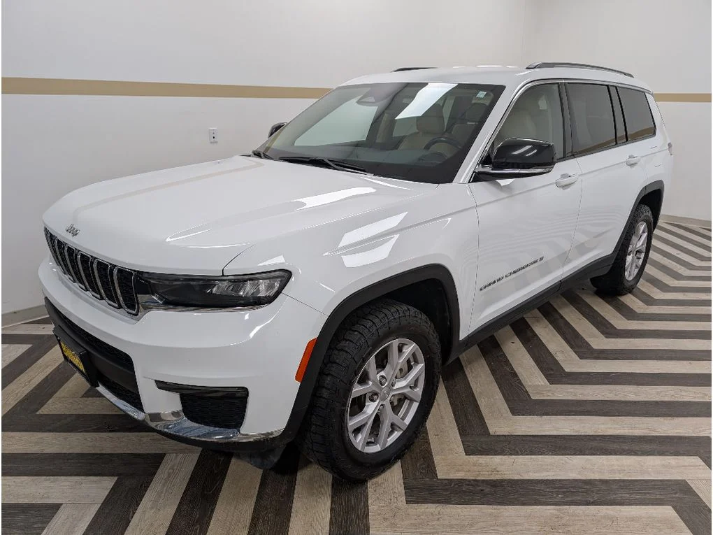 2022 Jeep Grand Cherokee L Limited 4x4's photo