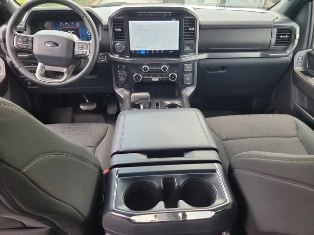Used 2024 Blue Ford XLT image 14