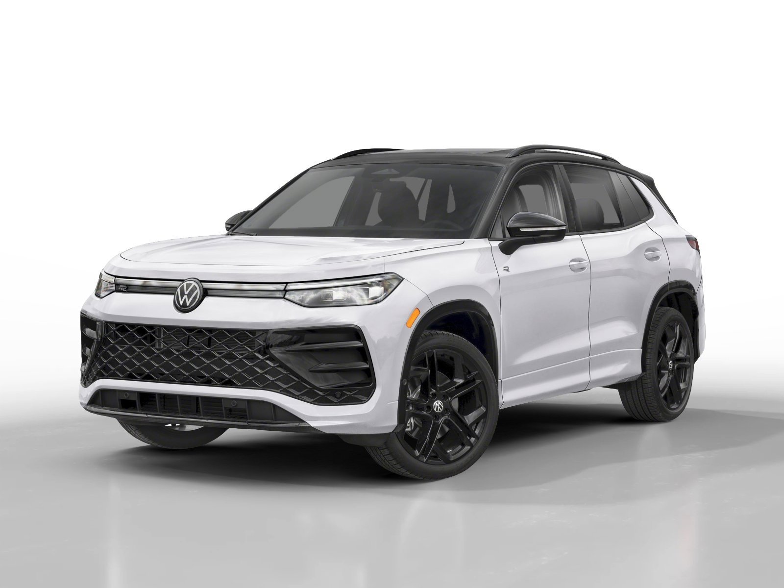2026 Volkswagen Tiguan 2.0T SE R-Line Black 4Motion's photo