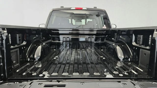 New 2026 Agate Black Metallic Ford King Ranch® image 22