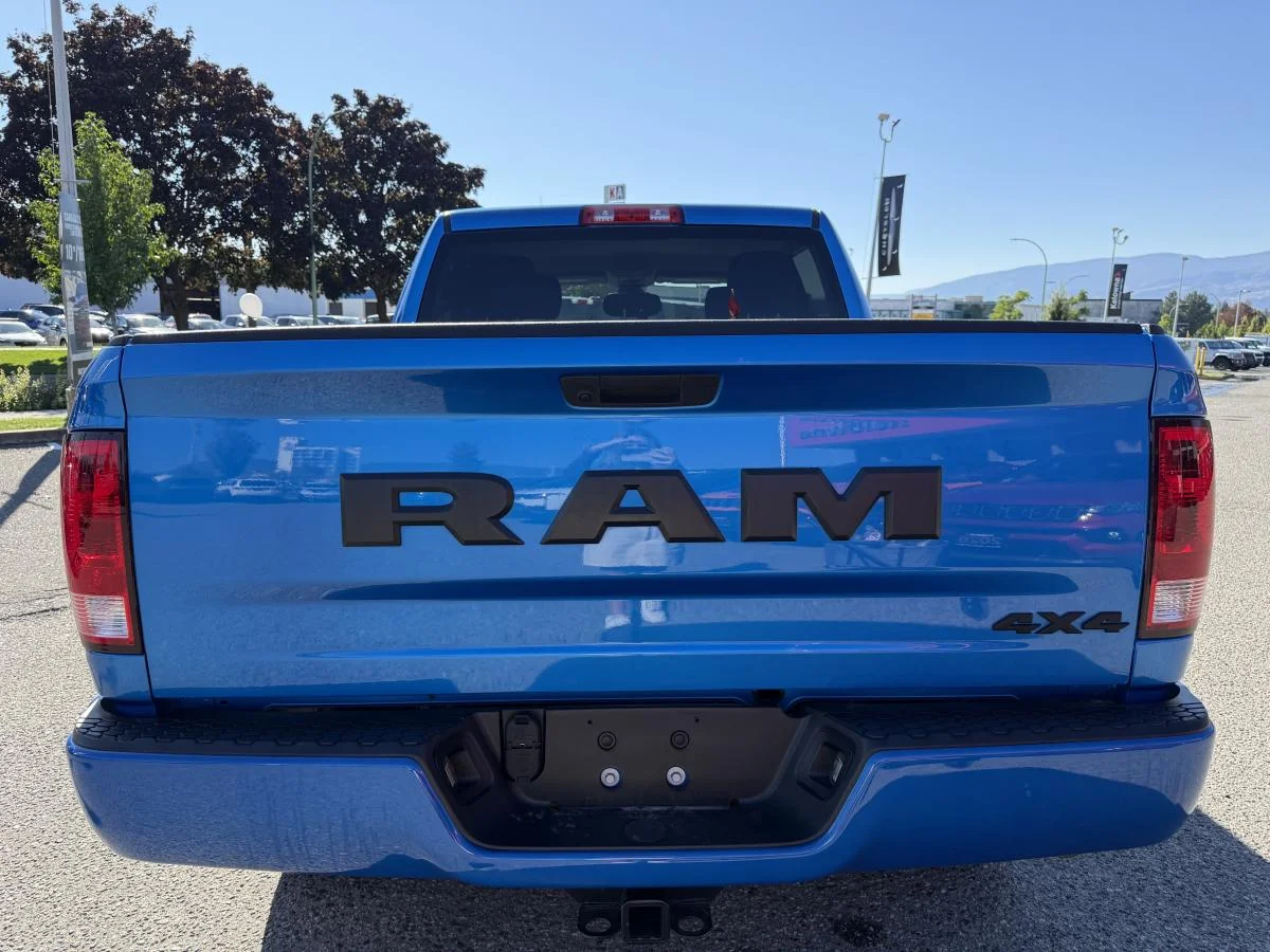 Used 2023 Blue RAM Express image 5