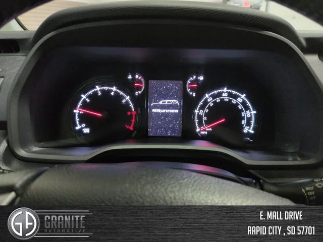 Used 2022 White Toyota SR5 image 16