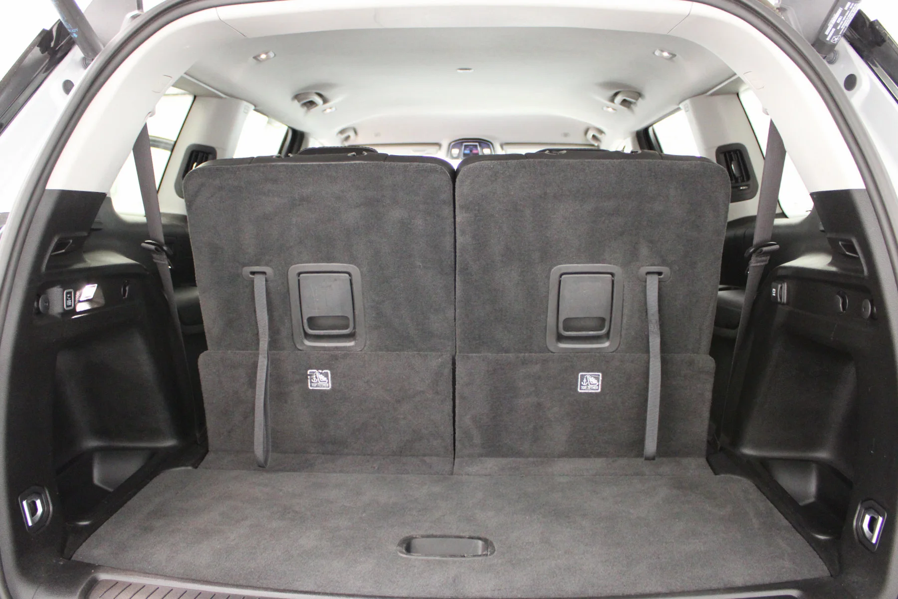 Used 2023 Silver Zynith Jeep Limited 4x4 image 19
