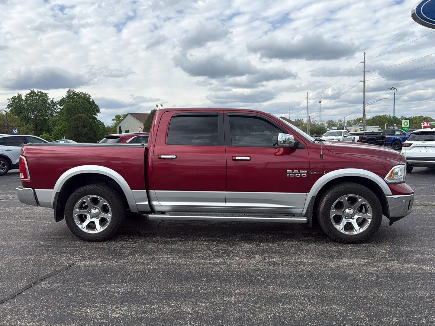 Used 2015 Deep Cherry Red Crystal Pearlcoat Ram Laramie image 7