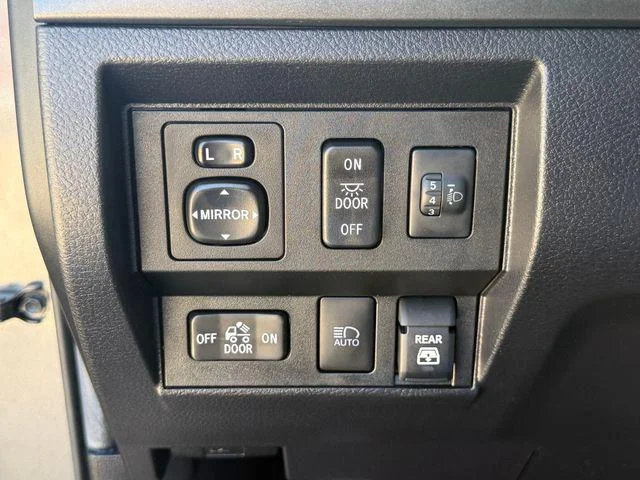 Certified Used 2021 MAGNETIC GRAY MET. Toyota SR5 image 21