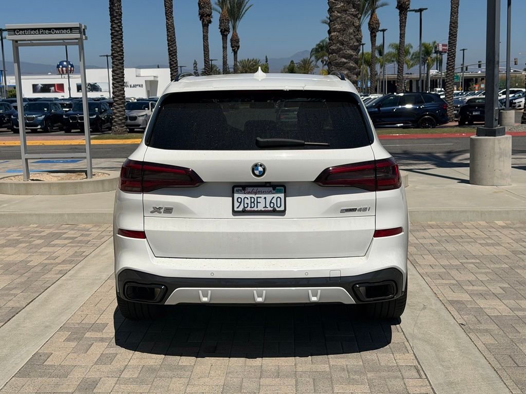 Used 2023 Alpine White BMW sDrive40i image 6