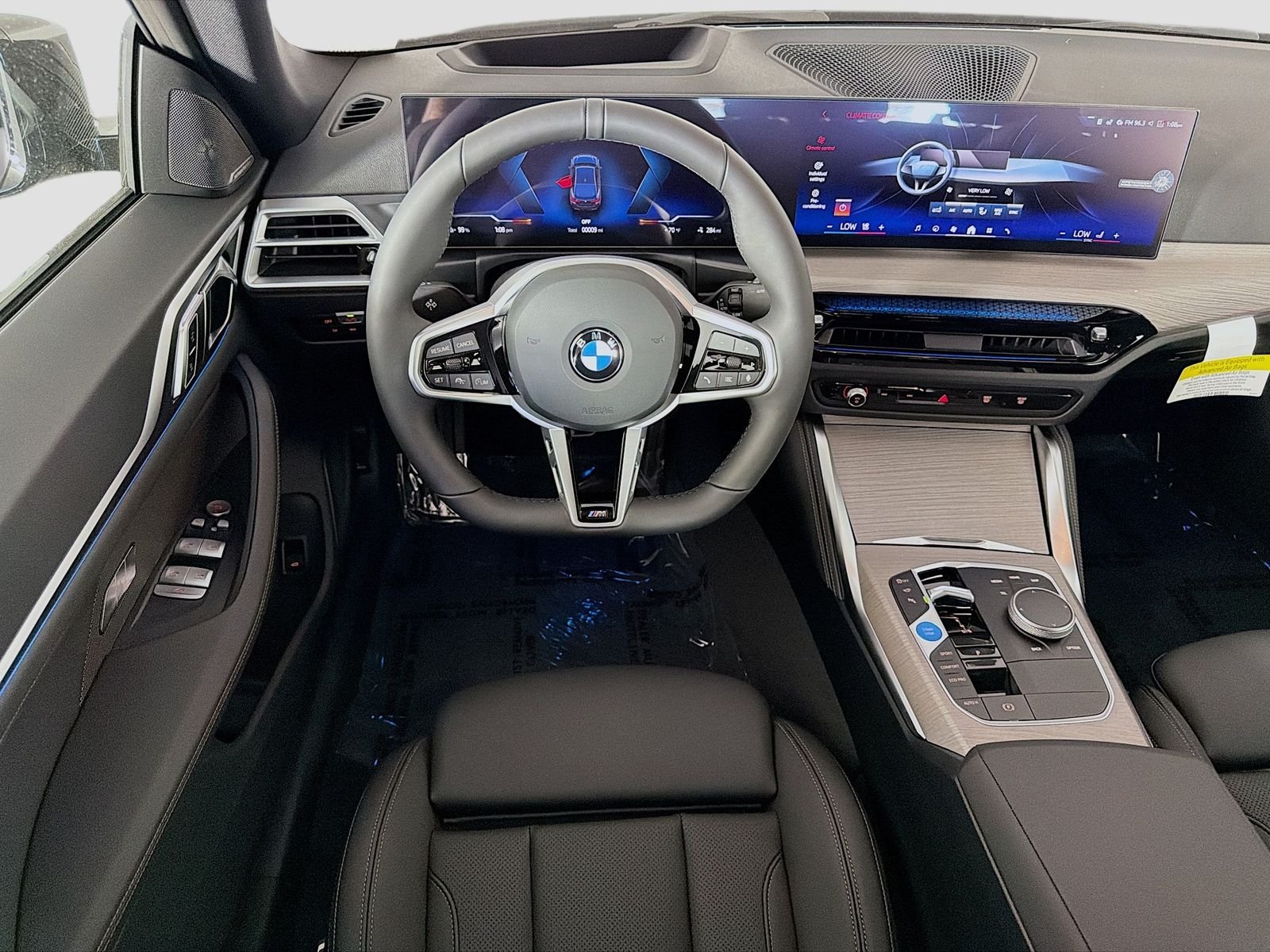New 2026 Black Sapphire Metallic BMW xDrive40 image 24
