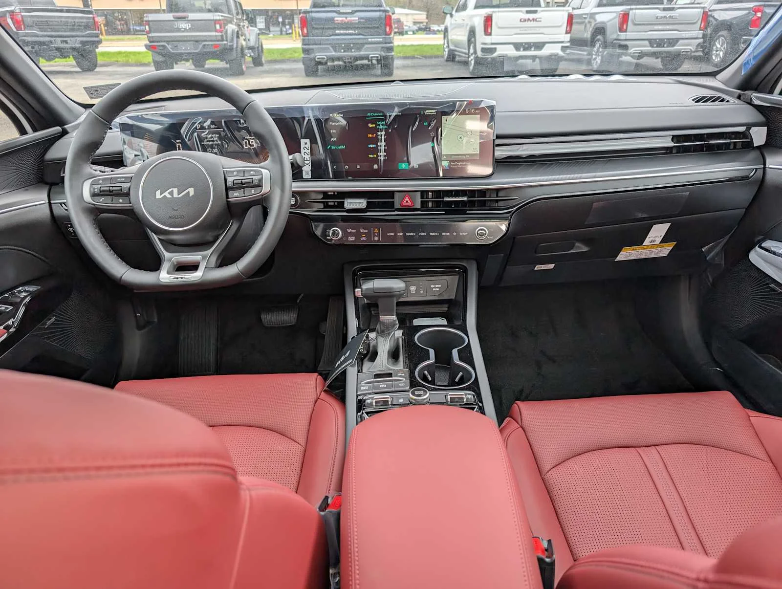 New 2026 Snow White Pearl Kia GT-Line image 11