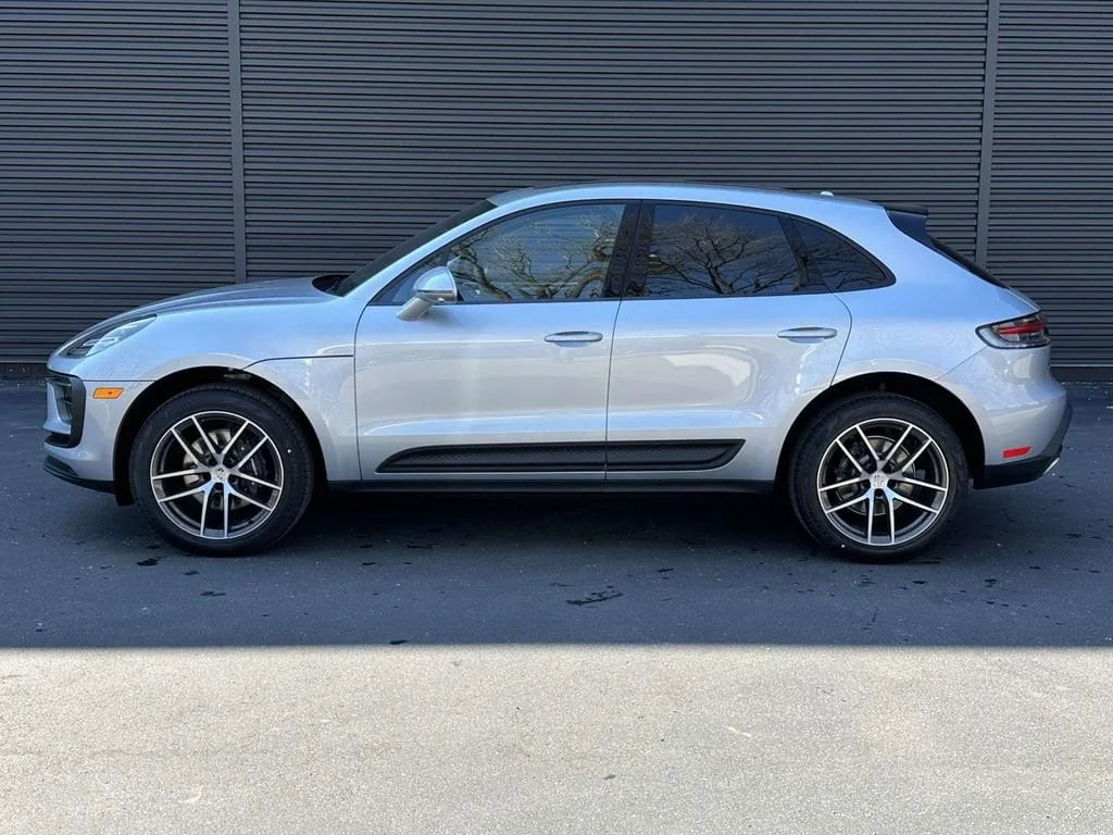 New 2026 Dolomite Silver Porsche  image 2