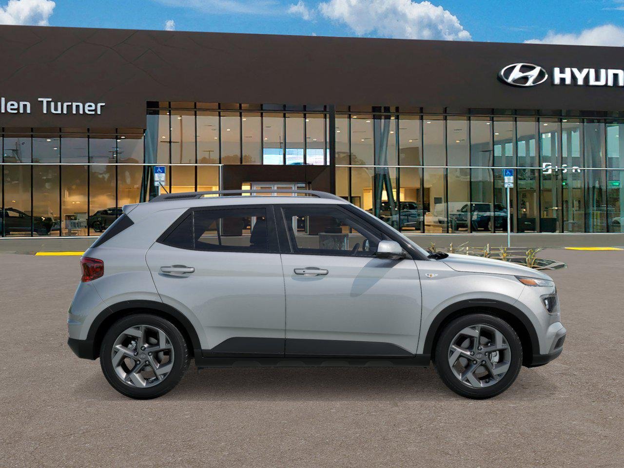 New 2026 Shimmering Silver Hyundai SEL image 7