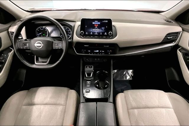 2025 Nissan Rogue SV - Photo 16