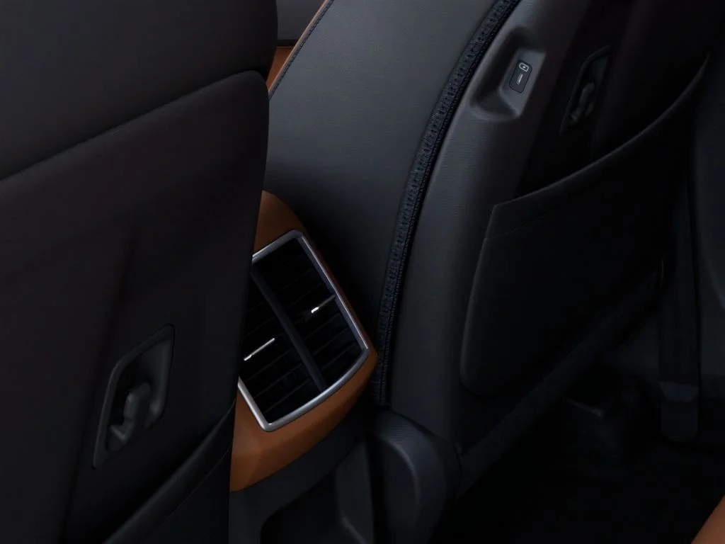 New 2026 White Kia X-Line image 26