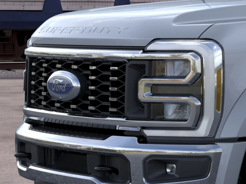 New 2026 Glacier Gray Metallic Tri-Coat Ford LARIAT image 17