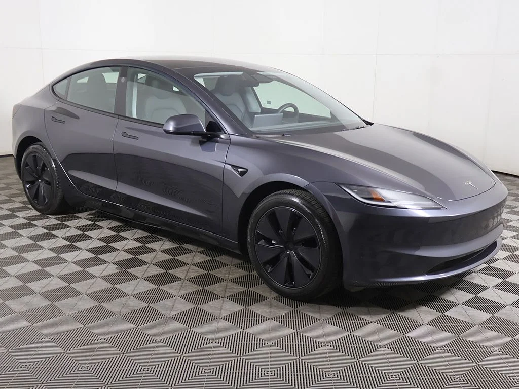Used 2025 Tesla Model 3 Long Range with VIN 5YJ3E1EA5SF887962 for sale in Parma, OH