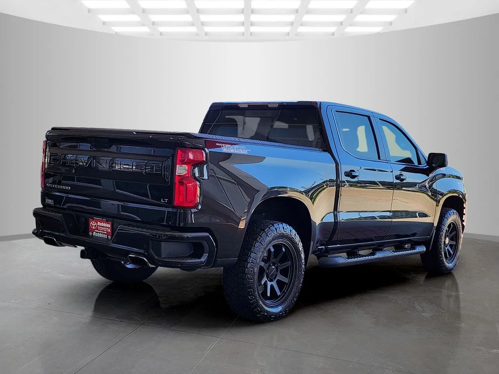 Used 2020 Brown Chevrolet LT Trail Boss image 5