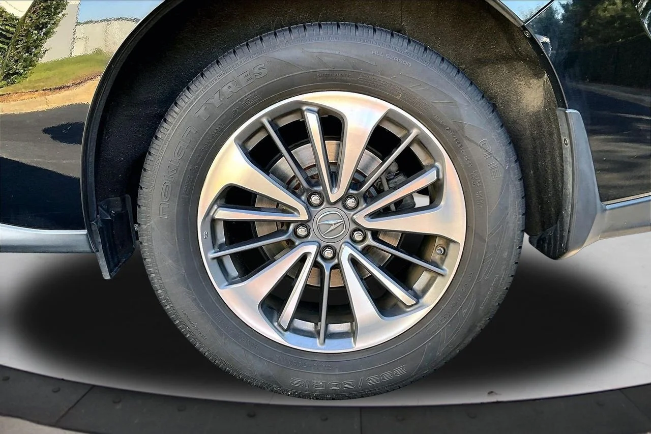 Used 2018  Acura Advance Package image 36