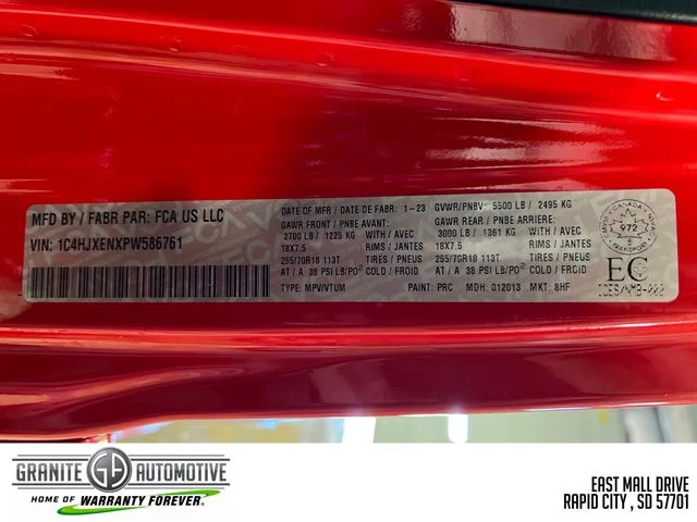2023 Jeep Wrangler 4-Door Sahara - Photo 29