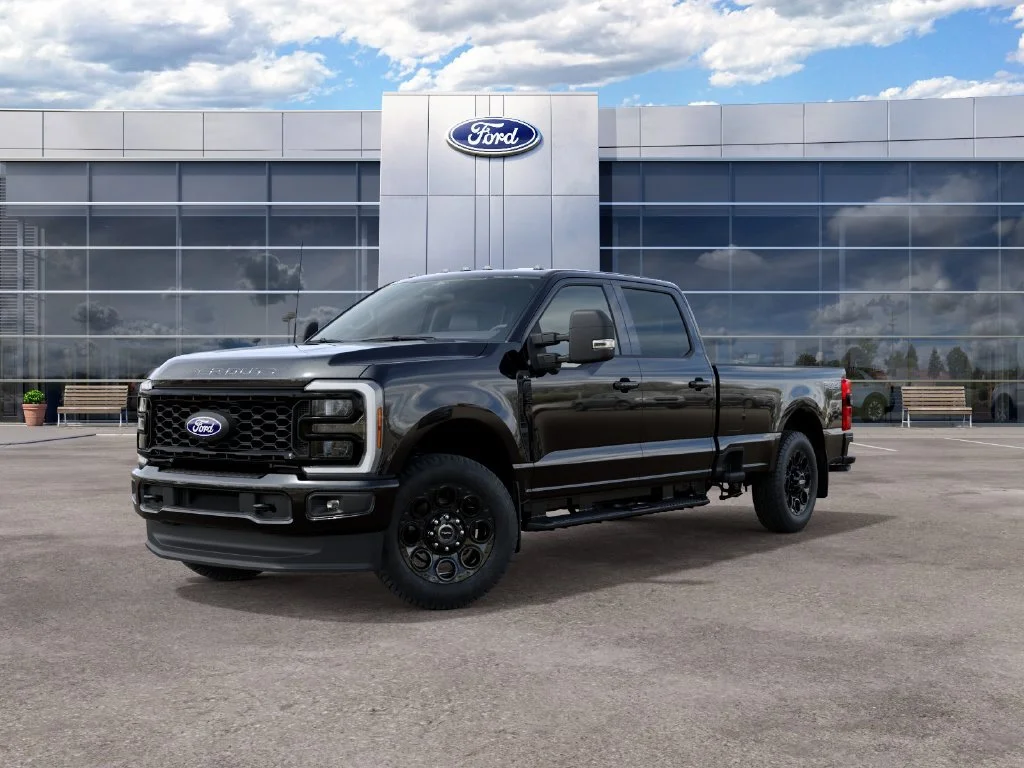 New 2027 Agate Black Metallic Ford F-250® XLT image 2
