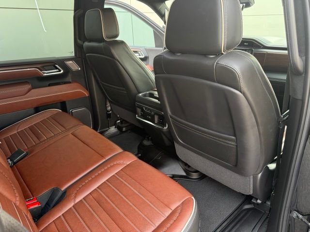 Used 2025 Onyx Black GMC Denali Ultimate image 42