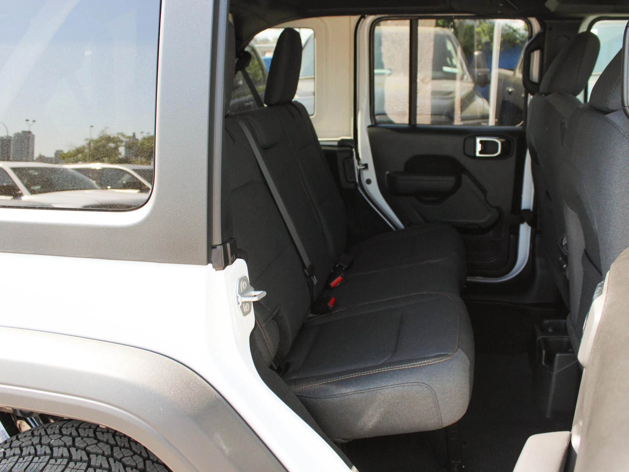 Used 2025 White Jeep Sport S* 4 Door 4x4, Remote Start, Heated Seats/Wheel image 10
