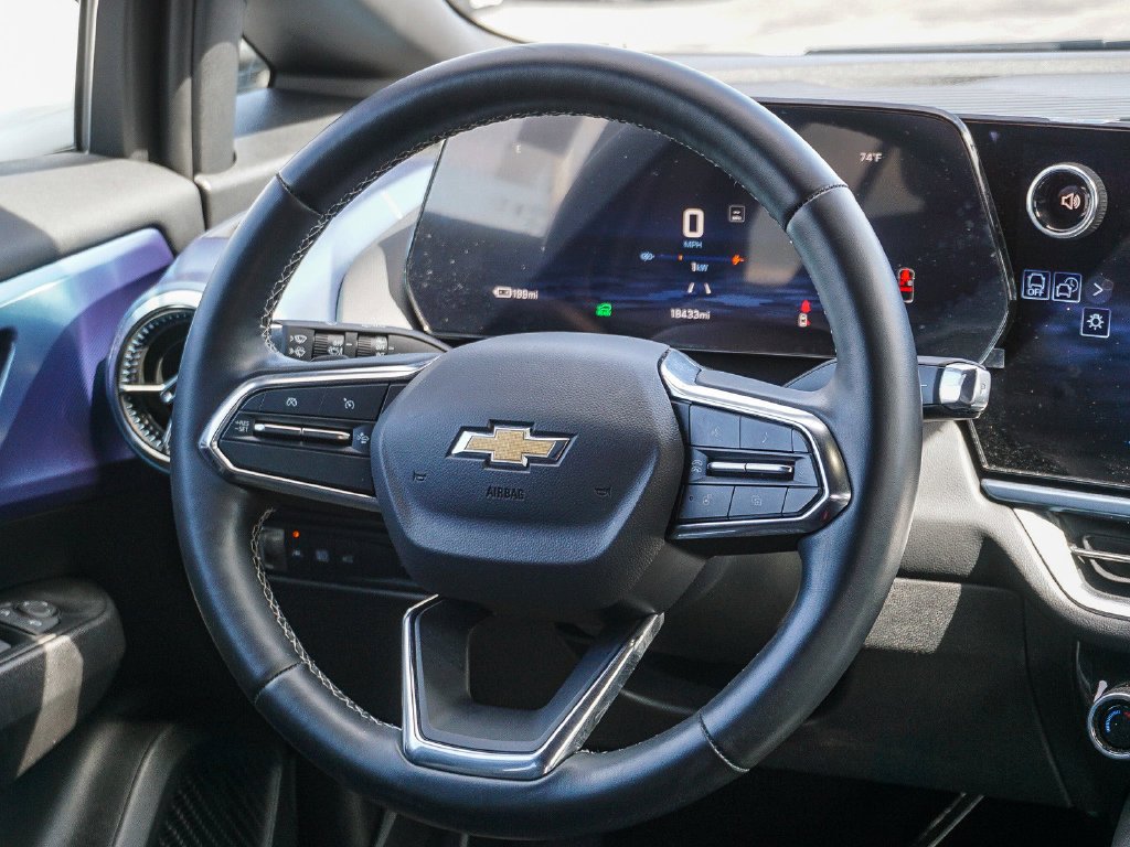 Used 2024 White Chevrolet LT image 16