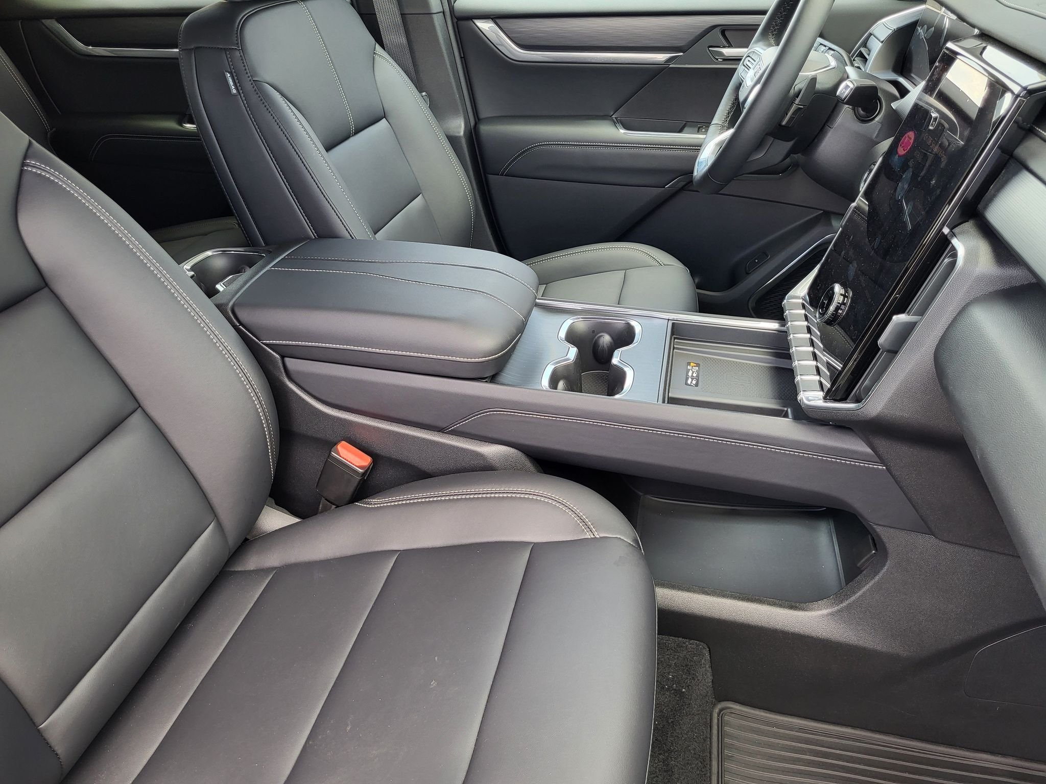 2026 GMC Acadia Elevation - Photo 9