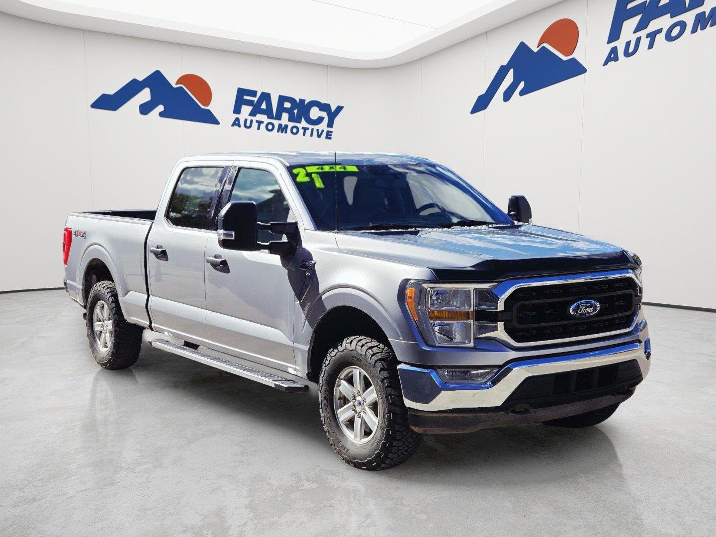 Certified Used 2021 Iconic Silver Ford XLT image 3