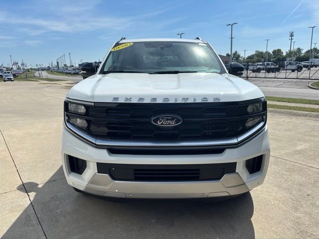 New 2026 Star White Metallic Tri-Coat Ford Platinum image 4