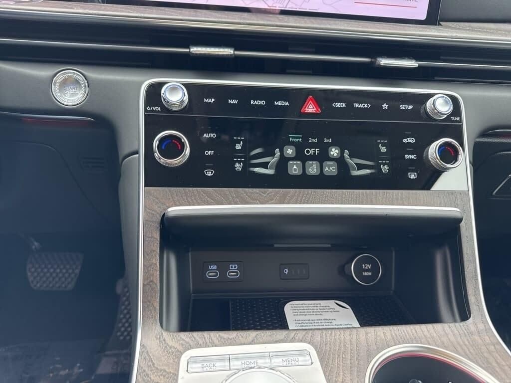 New 2026 White Genesis 3.5T PRESTIGE image 29
