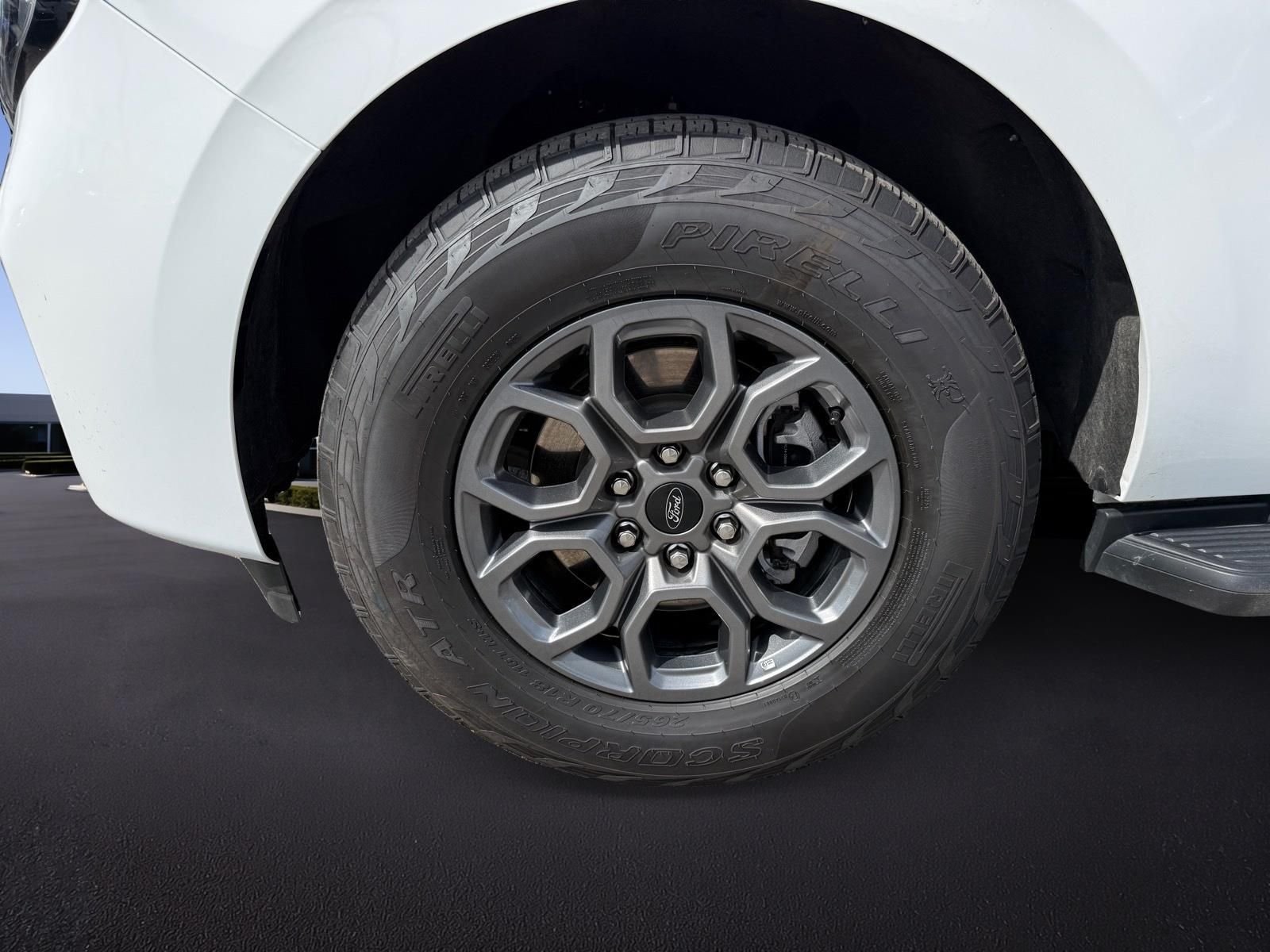 Used 2025 White Ford Active image 10
