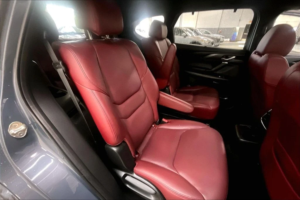 Used 2023 Gray Mazda Carbon Edition image 27