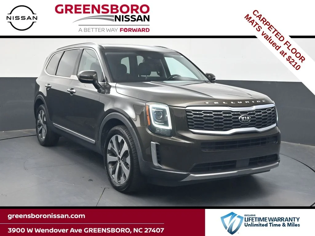 Used 2021 Green Kia S image 1