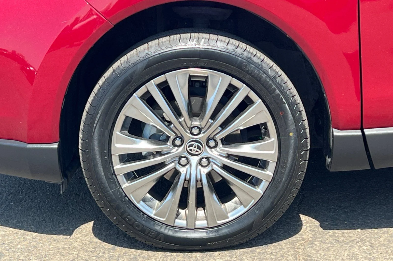 Used 2021 Red Toyota XLE image 27