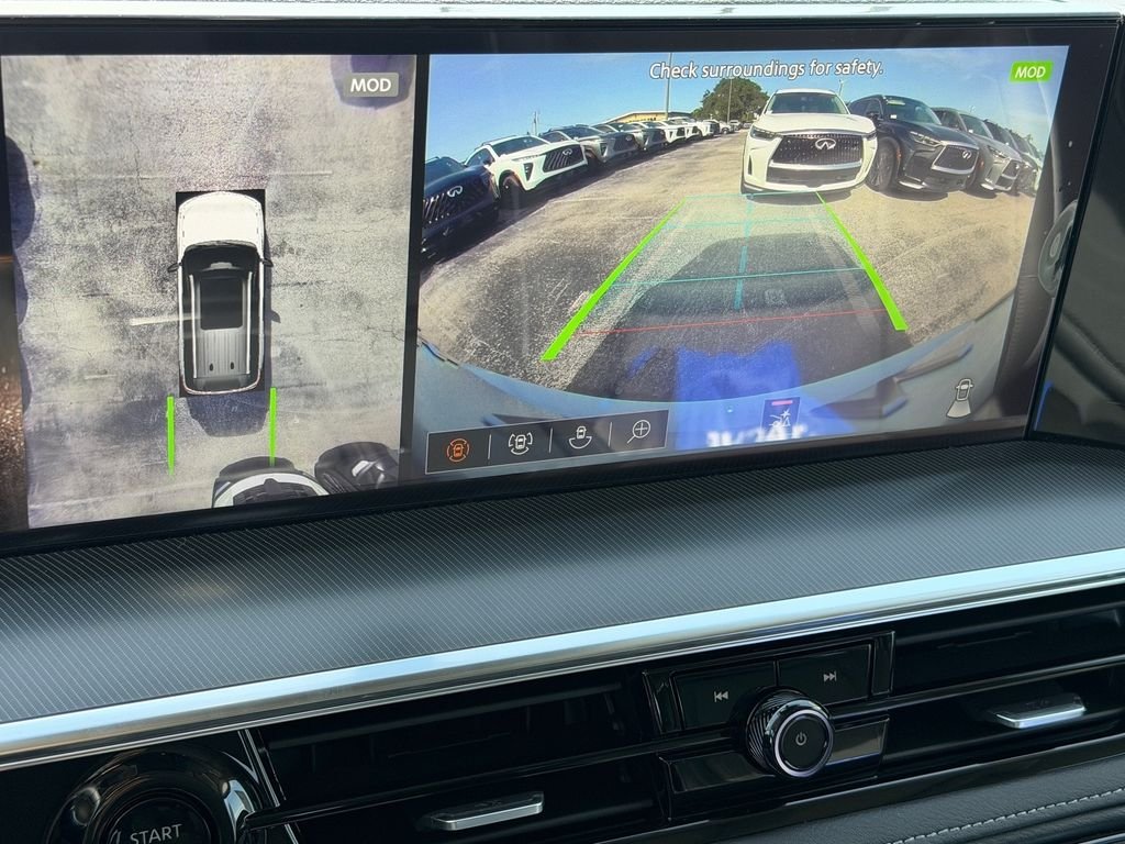 New 2027 RADIANT WHITE INFINITI Luxe 2WD image 22