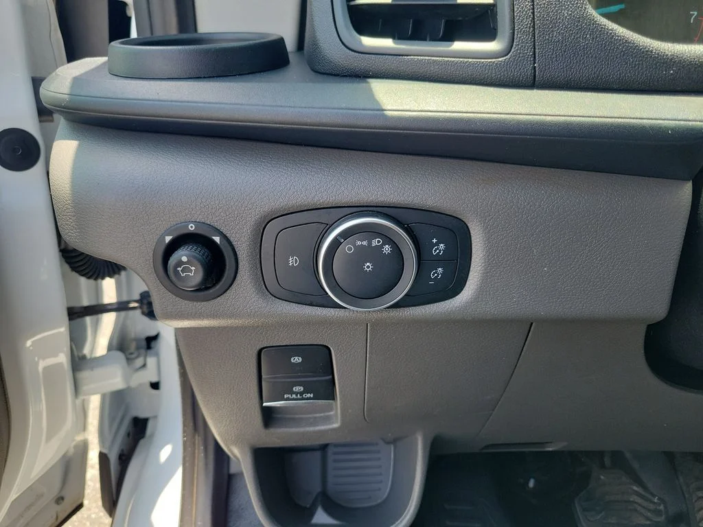Used 2024 White Ford Base image 22