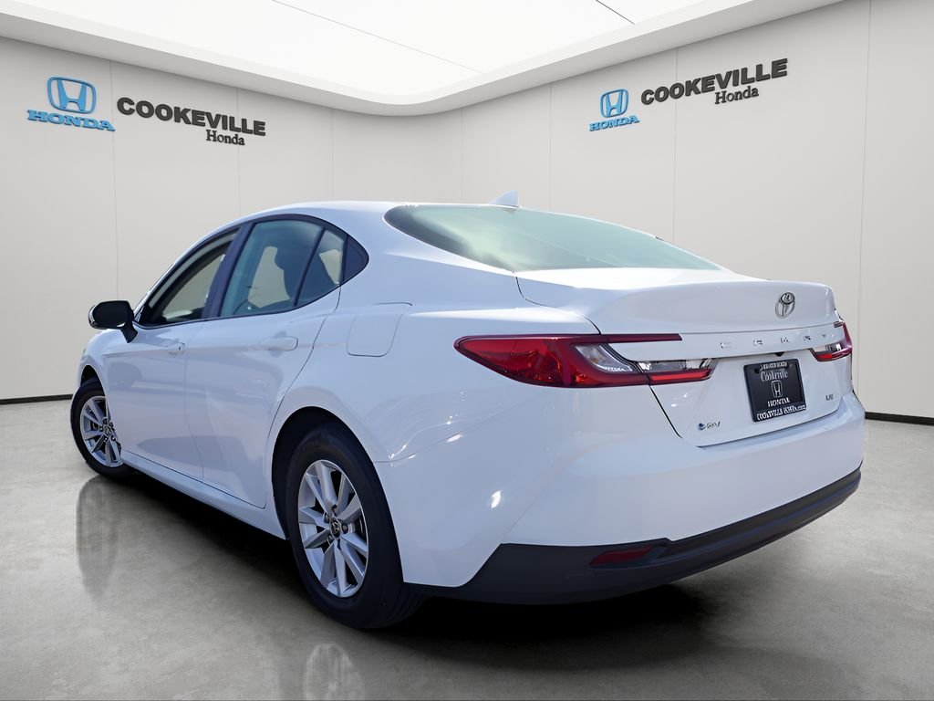 Used 2025 Ice Cap Toyota LE image 8