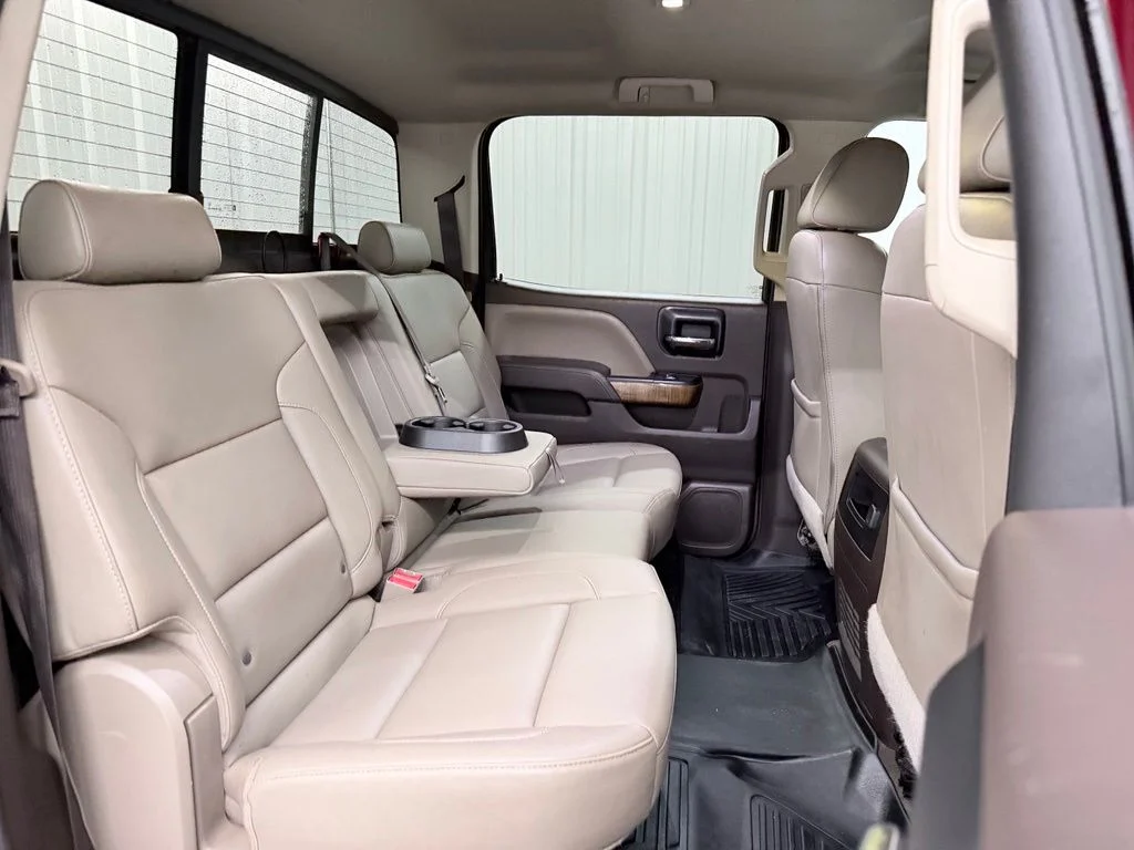 Used 2018 Red GMC SLT image 36