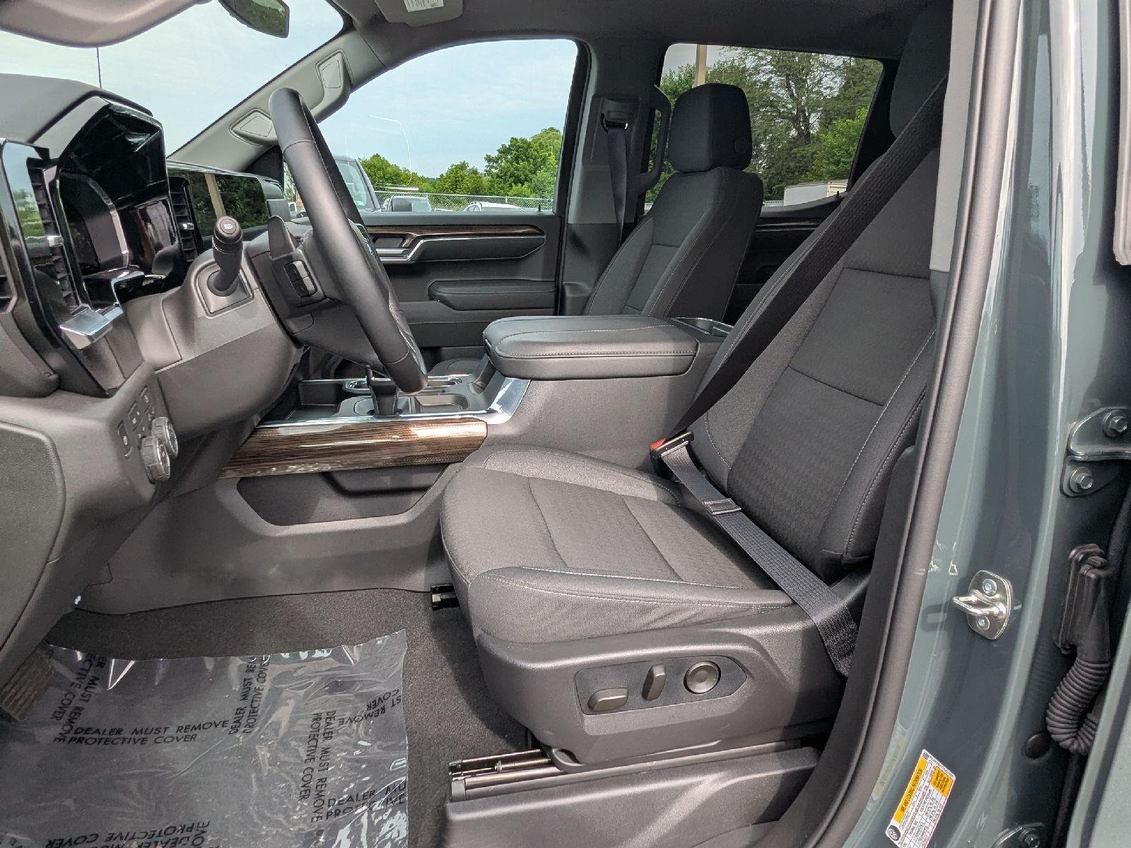 Used 2026 Cypress Gray Chevrolet LT Trail Boss image 24