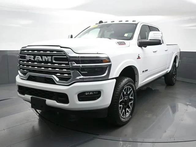 Used 2025 White Ram Limited image 3