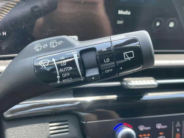 New 2026 Gray Kia EX image 31