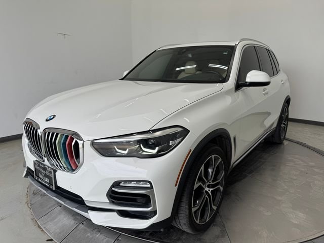 Used 2021 Alpine White BMW sDrive40i image 30