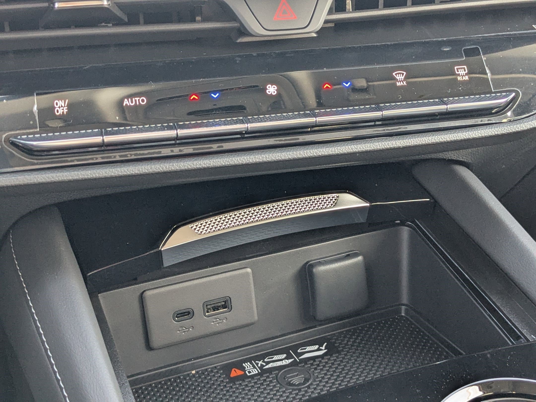 2026 Buick Envision Sport Touring - Photo 18