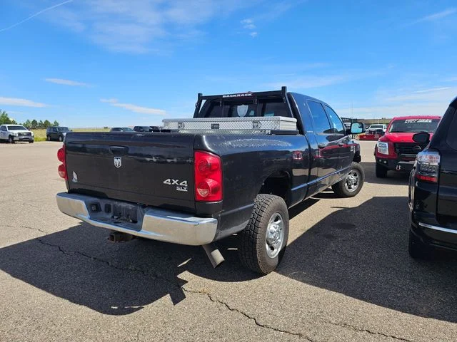 Used 2007 Brilliant Black Crystal Pearl Dodge SLT image 5